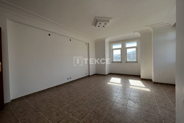 Block of flats for sale in Adacık, Beşikdüzü, Trabzon, Türkiye