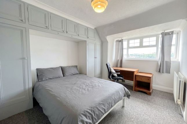 4 Medmerry Hill, Brighton photo 3