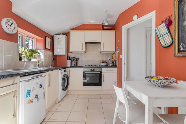 21, Lisburn Road, Newmarket photo 4