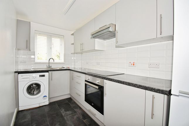 14, Tresillian Gardens, West End photo 5