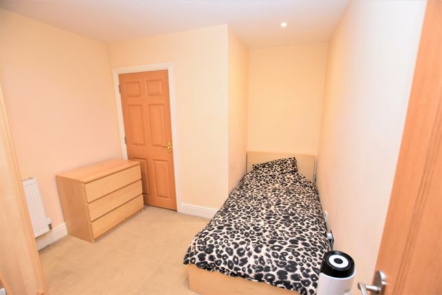 1, Marina Court, Barrow-in-Furness photo 5