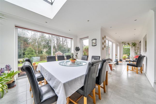 Hollybank, 37, Hammer Lane, West Sussex photo 3