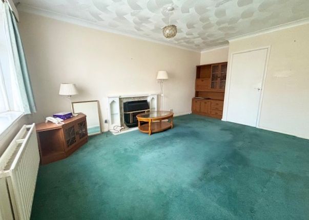 4 Broad View, Selsey photo 4