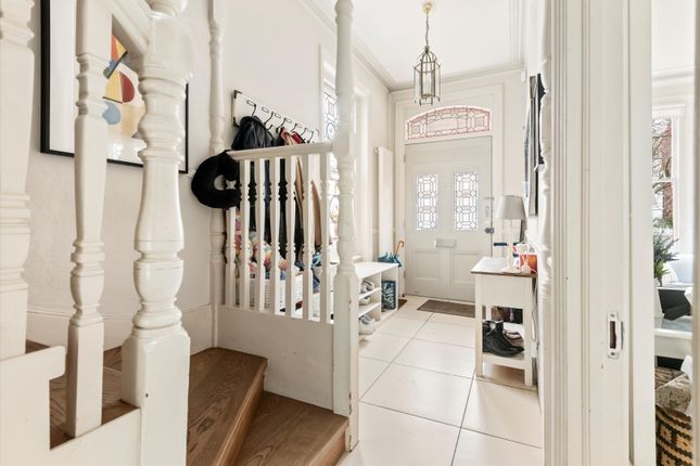 15, Esmond Road, London photo 4