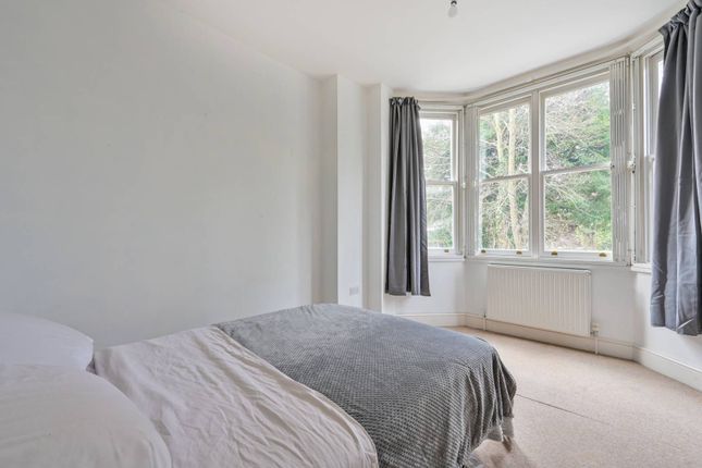 Flat for sale in Hunter Road, Guildford