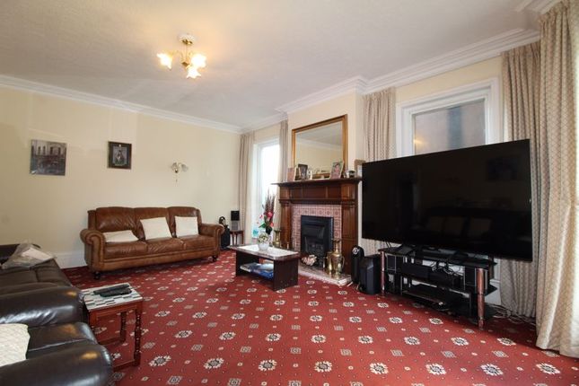 27, Lansdowne Road, Luton photo 4