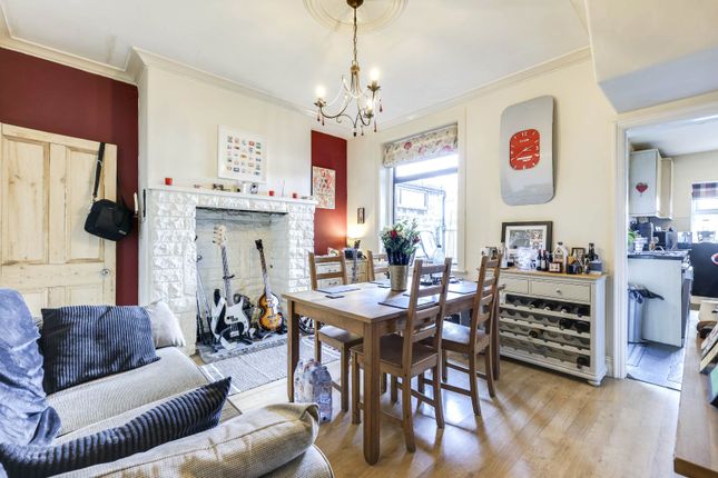 3, Avenue Terrace, Leeds photo 4