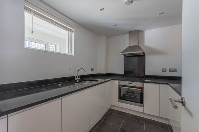 Contessa Court, Isle Of Dogs photo 3