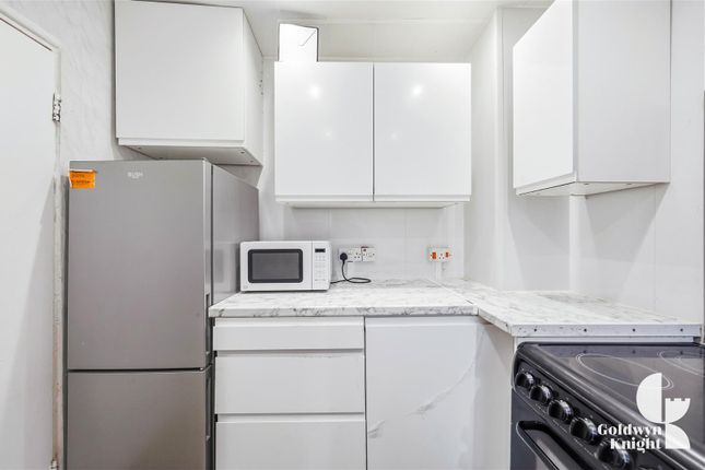 Flat 22 Haddo House, Haddo Street, London photo 3