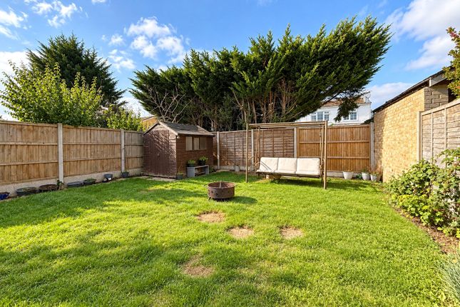 Eddington Close, Maidstone photo 2