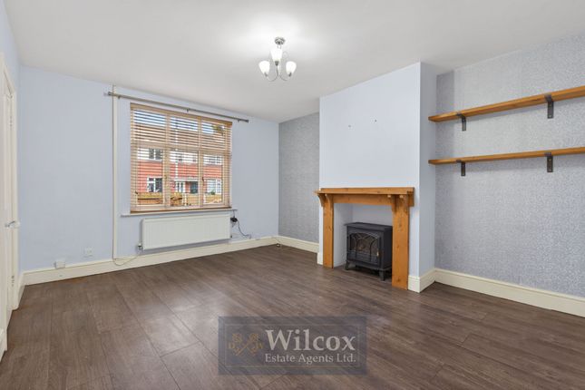 13 Laycock Avenue, Bolton photo 2