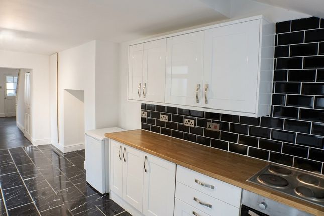 35 New Road, Swansea photo 4