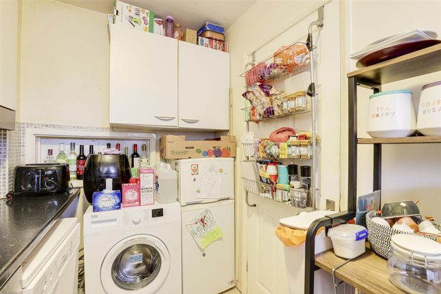 39 Mickledon Close, Nottingham photo 4