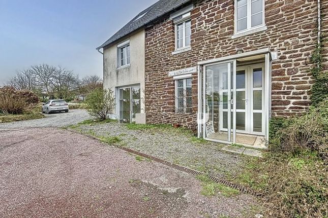 Thumbnail Property for sale in Saint-Planchers, Basse-Normandie, 50400, France