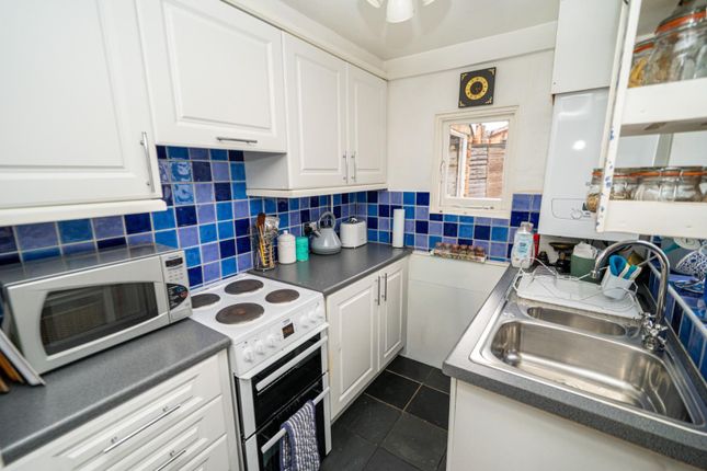 31, Leighton Road, Leighton Buzzard photo 3