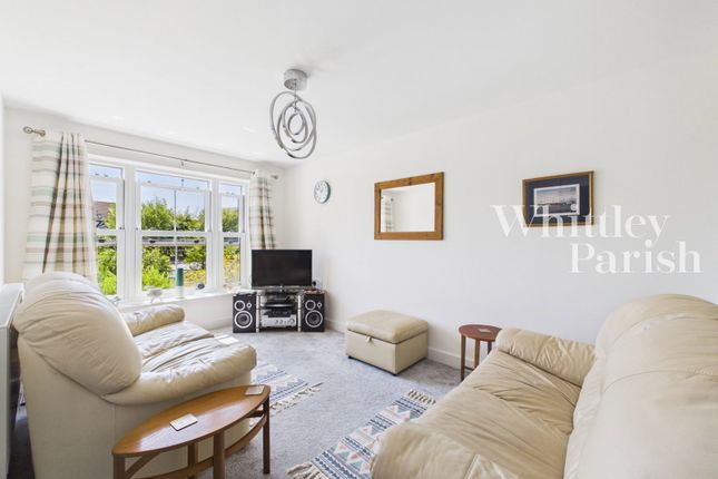 16, Poppy Way, Eye photo 4