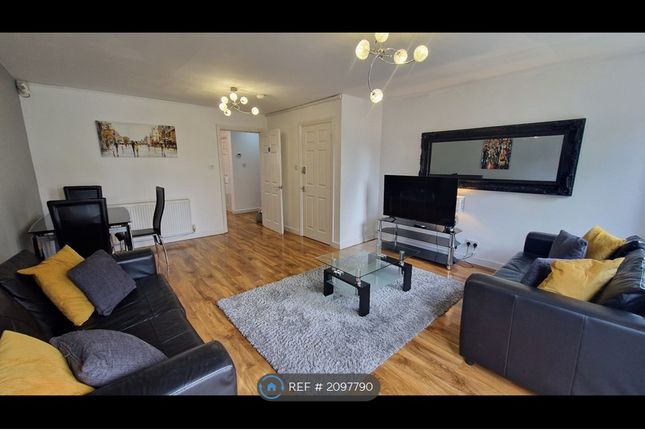 Thumbnail Room to rent in Charnley Mews, Whitefield, Manchester
