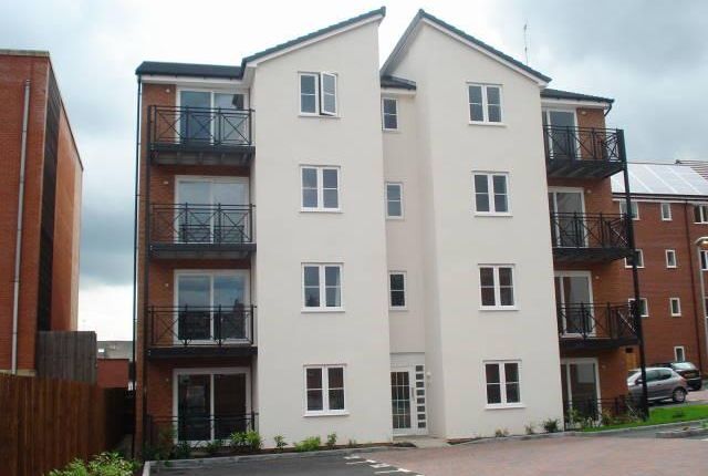 Flat to rent in Poppleton Close, Coventry