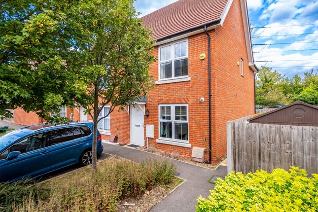 20, Tram Way, Rochester photo 2