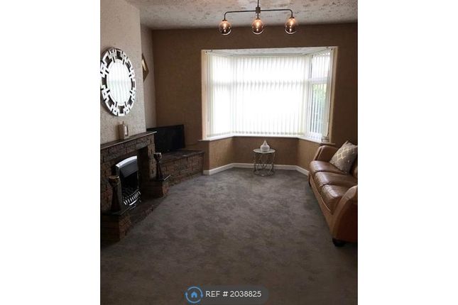 Room to rent in Barkway Road, Stretford, Manchester