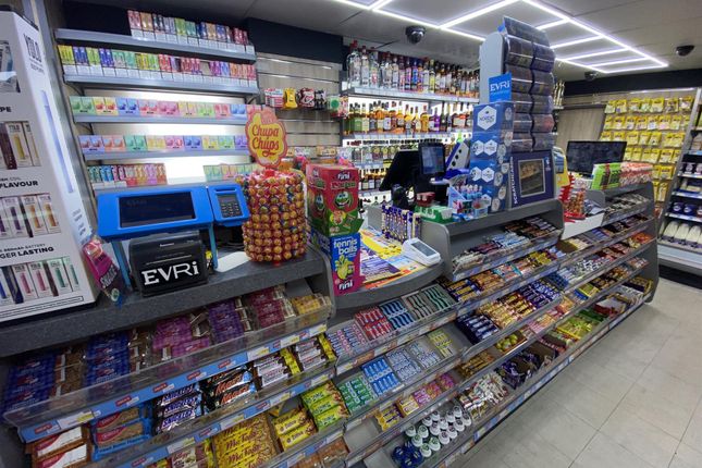 Thumbnail Commercial property for sale in Off License &amp; Convenience BD7, West Yorkshire