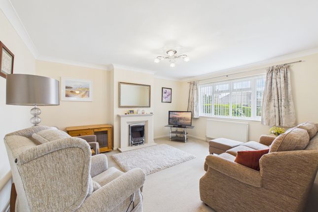 30 The Rise, Horsham photo 2