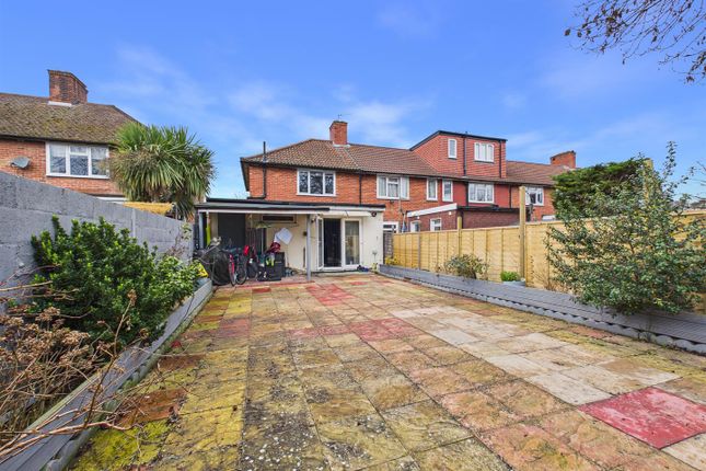 60, Stavordale Road, Carshalton photo 4