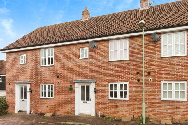 Thumbnail Terraced house to rent in Daisy Avenue, Bury St. Edmunds