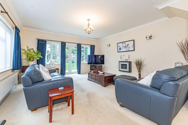 47, Totternhoe Road, Dunstable photo 3