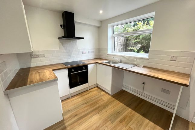 51, Brierley Hill photo 2