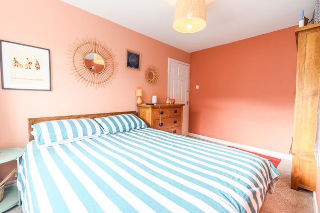 48, Cornwall Rise, Barry photo 4