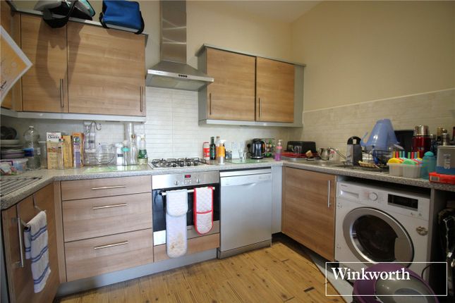 26, Hepburn Court, Borehamwood photo 3