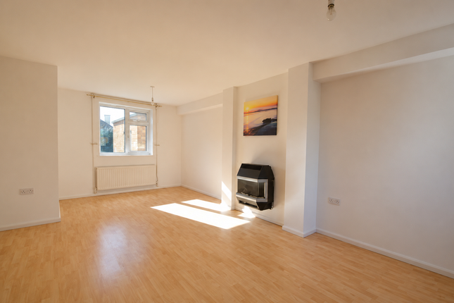 77 Keyham Lane West, Leicester photo 2