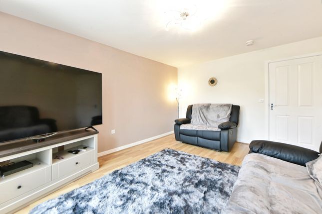 29, Straight Mile Court, Lancashire photo 4