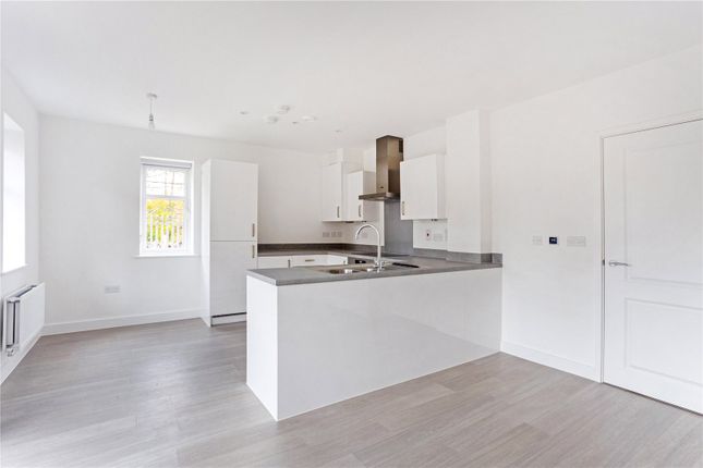 Flat for sale in Cavendish Meads, Ascot