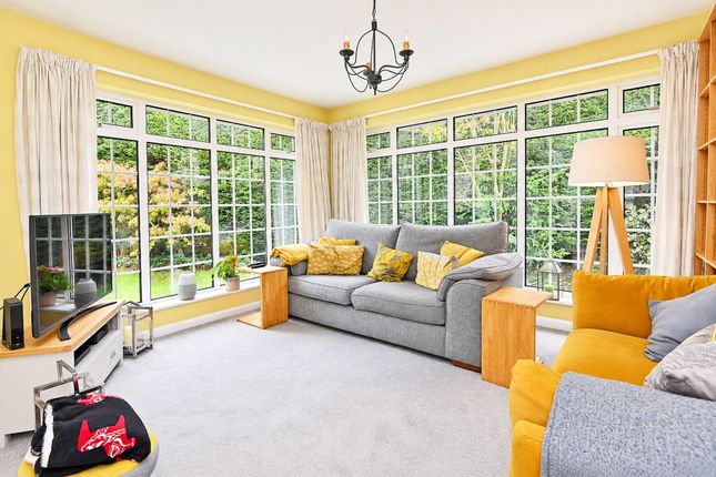 11 Mallinson Close, Harrogate photo 4