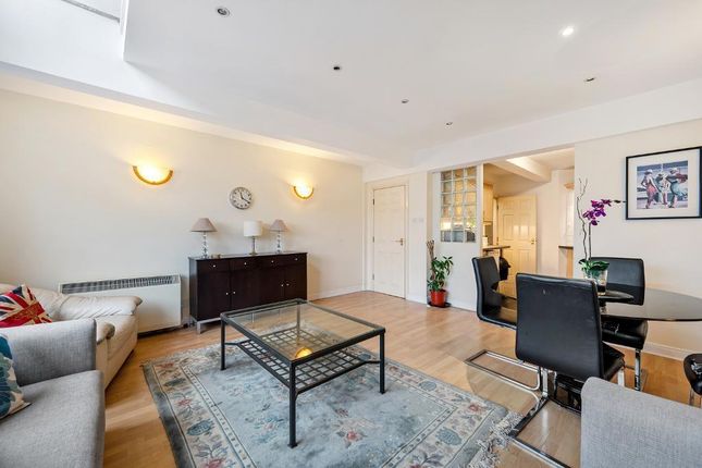 46, Dickinson Street, Manchester photo 2