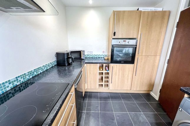 22, Kielder Close, Newcastle upon Tyne photo 3