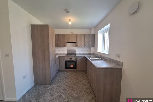12, Birch Wood Road, Bradford photo 3
