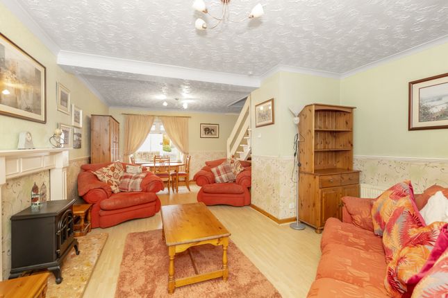 51, Mid Beveridgewell, Dunfermline photo 3