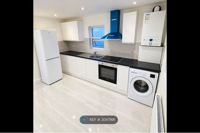 B Ecclesbourne Road, London photo 3
