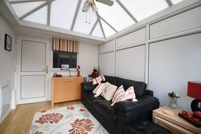 Link-detached house for sale in Gilbert Close, Kempston, Bedford