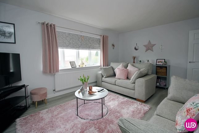24 Ambergate Close, Newcastle upon Tyne photo 3