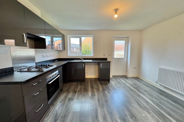 78 , Blossom Way, Salford photo 2