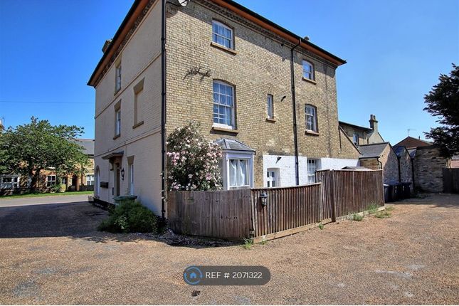 Thumbnail Flat to rent in High Street, Warboys, Huntingdon