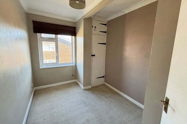Flat 6 Rostrevor Court, 96 Sandown Road, Sandown photo 4