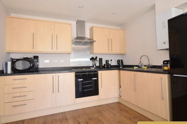 Flat 3, 323-325, Mile Oak Road, Brighton photo 2