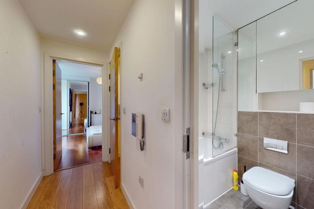 Flat 117, Baquba Building Conington Road, London photo 4