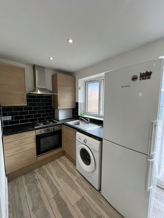 Two Bedroom Ground Floor Flat Close To Chadwel Heath- 1800 Pcm