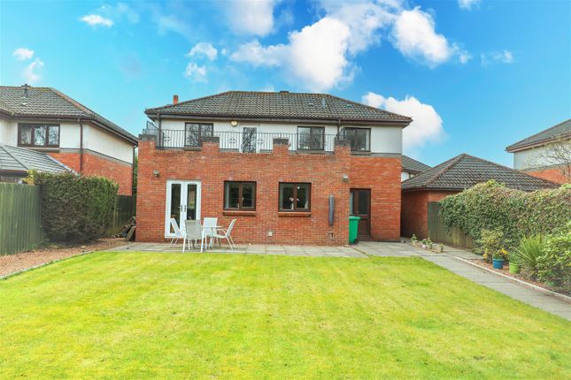 7, Glentress Gardens, Glenrothes photo 2